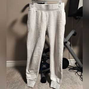 Aritzia Tna Cozy AF Heather Gray Women's Joggers